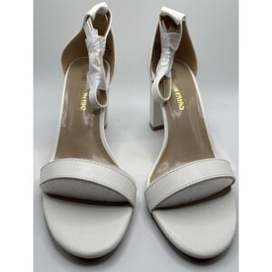 New Dream Pair Shoes Open Toe Ladies Heels/White w/Ankle Strap With Box/size 6.5